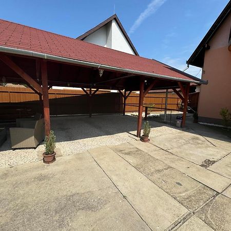 Zoya Apartman Hajdúszoboszló Extérieur photo